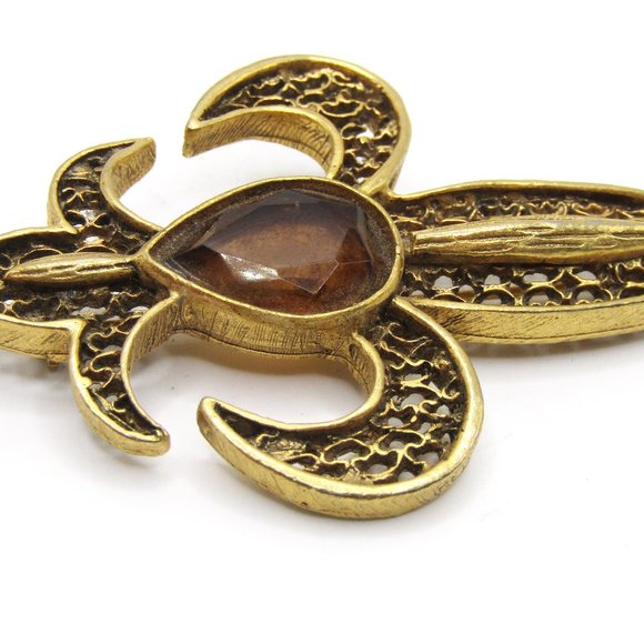 Vintage Fleur De Lis Brooch Gold Tone Amber Glass Stone - Picture 2 of 4